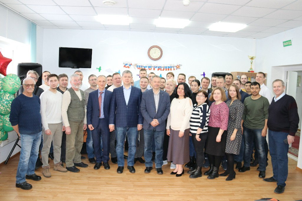 21 февраля 2023 состоялся выездной концерт – поздравление работников Базы производственного обслуживания средств автоматизации НГДУ «Нижнесортымскнефть», посвященный Дню защитника Отечества