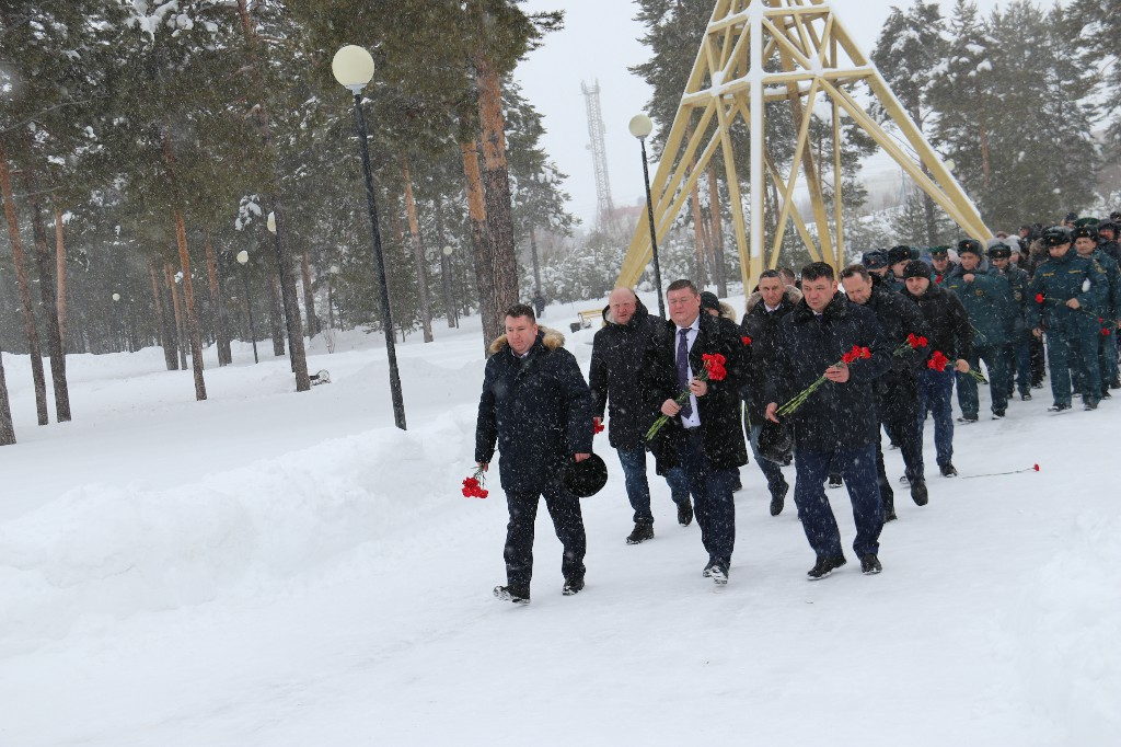22 февраля 2023 в 15:00 у памятника «Героям, павшим в боях за Родину», состоялся митинг «СЛАВА ЗАЩИТНИКАМ ОТЕЧЕСТВА». #СлаваЗащитникамОтечества #Своихнебросаем #Мывместе