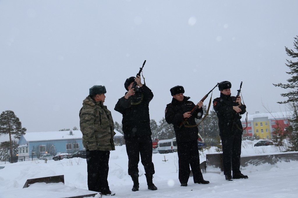 22 февраля 2023 в 15:00 у памятника «Героям, павшим в боях за Родину», состоялся митинг «СЛАВА ЗАЩИТНИКАМ ОТЕЧЕСТВА». #СлаваЗащитникамОтечества #Своихнебросаем #Мывместе