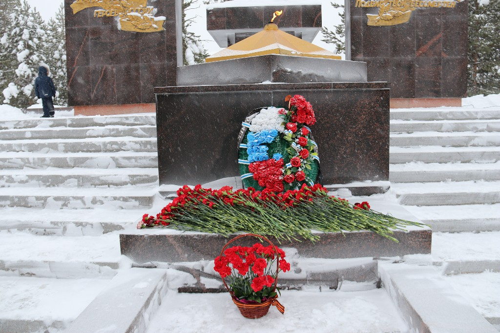 22 февраля 2023 в 15:00 у памятника «Героям, павшим в боях за Родину», состоялся митинг «СЛАВА ЗАЩИТНИКАМ ОТЕЧЕСТВА». #СлаваЗащитникамОтечества #Своихнебросаем #Мывместе