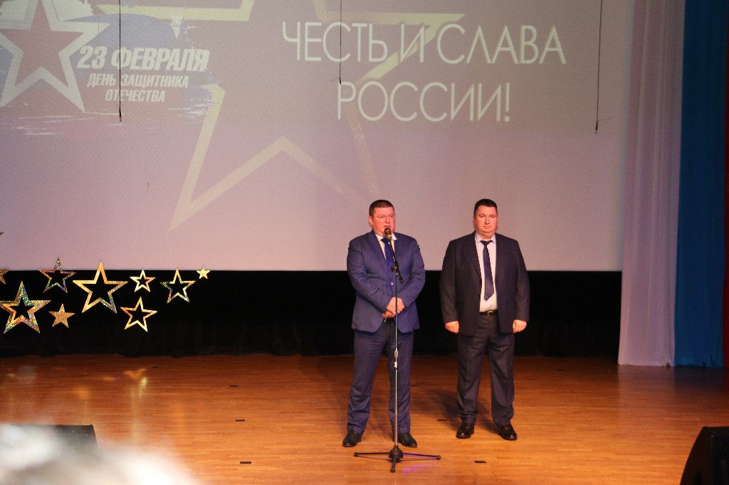 23 февраля 2023 года в 12.00 в КДЦ «Кристалл» состоялся праздничный торжественный концерт, посвященный Дню защитника Отечества «ЧЕСТЬ И СЛАВА РОССИИ!» #СлаваЗащитникамОтечества #Своихнебросаем #Мывместе