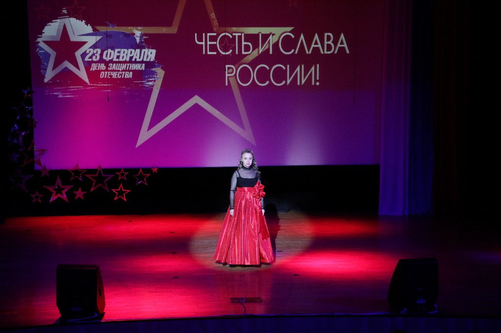 23 февраля 2023 года в 12.00 в КДЦ «Кристалл» состоялся праздничный торжественный концерт, посвященный Дню защитника Отечества «ЧЕСТЬ И СЛАВА РОССИИ!» #СлаваЗащитникамОтечества #Своихнебросаем #Мывместе