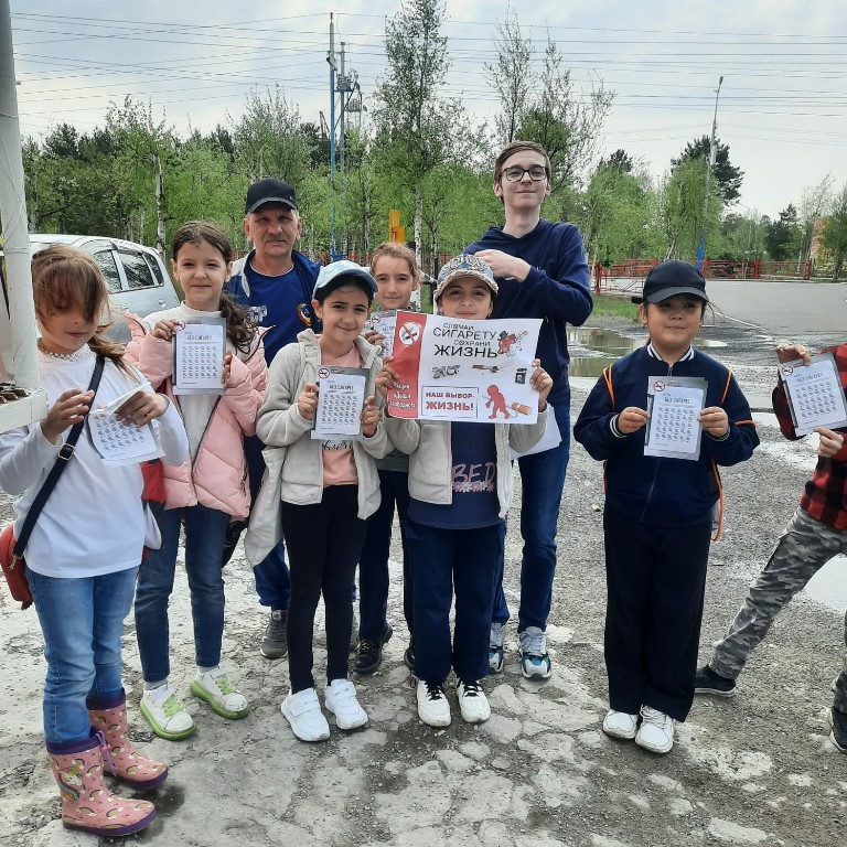 30 мая 2023 года в 11:00 часов жители с.п.Нижнесортымского присоединилась к акции, посвященной Международному дню без табака, совместно с коллективами МБУ КДЦ «Кристалл»