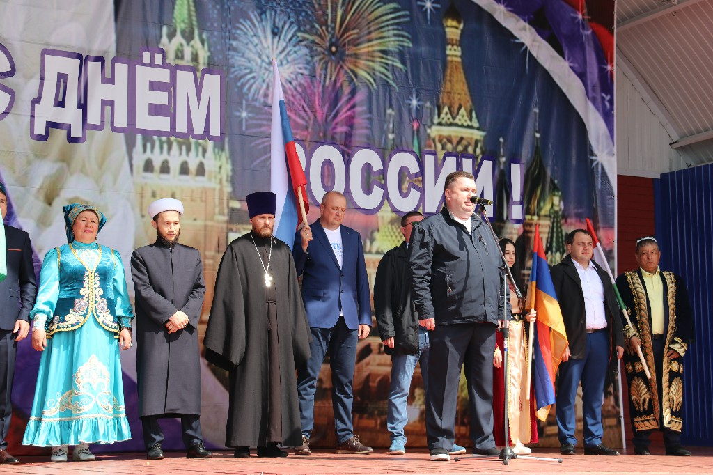 11 июня 2023 года в 11 часов состоялось народное гуляние посвящённое Дню России