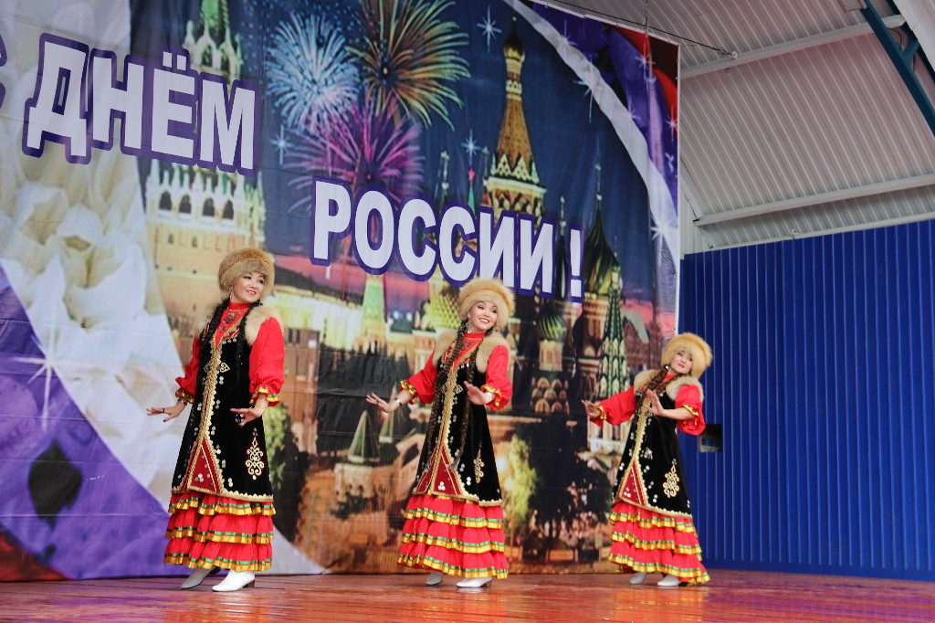 11 июня 2023 года в 11 часов состоялось народное гуляние посвящённое Дню России