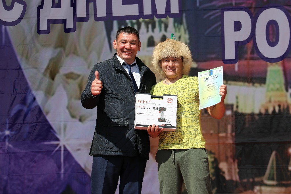 11 июня 2023 года в 11 часов состоялось народное гуляние посвящённое Дню России