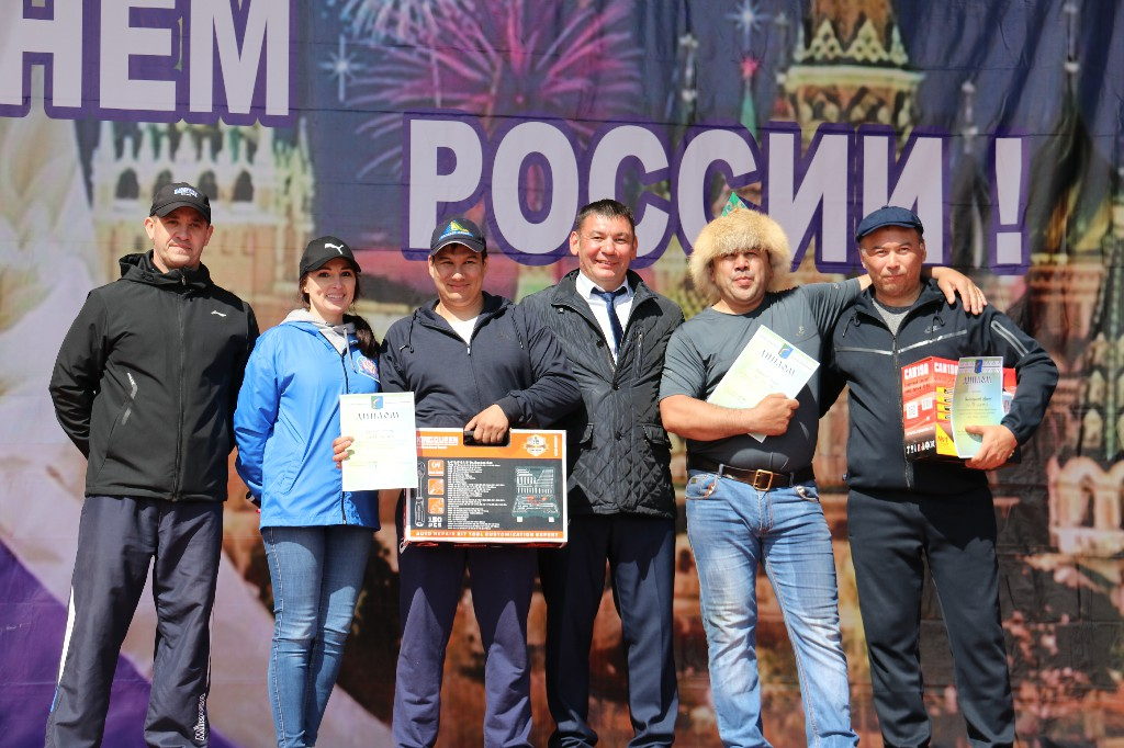 11 июня 2023 года в 11 часов состоялось народное гуляние посвящённое Дню России