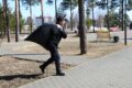21 мая 2024 года, первый весенний субботник провели работники КДЦ «Кристалл»
